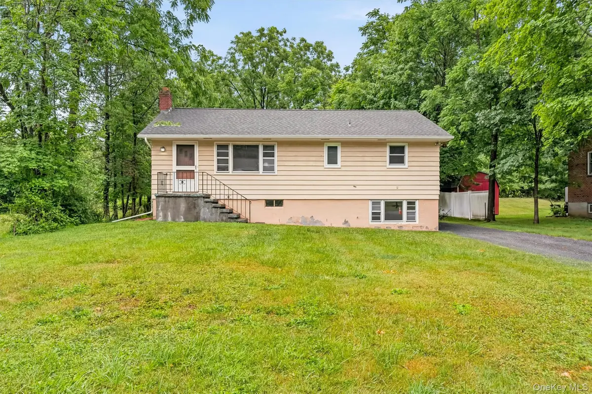 72 South TER, Fishkill, NY 12524