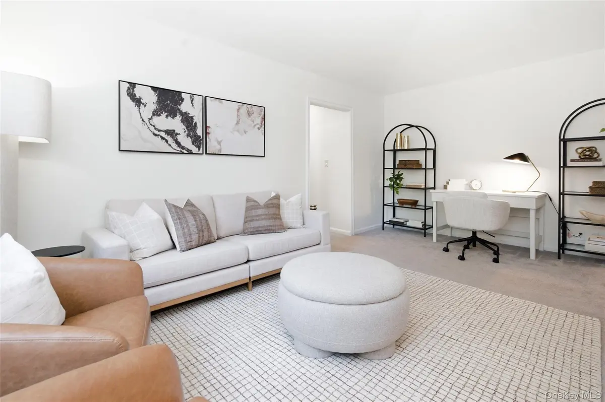 11 Bryant Crescent #1J, White Plains, NY 10605