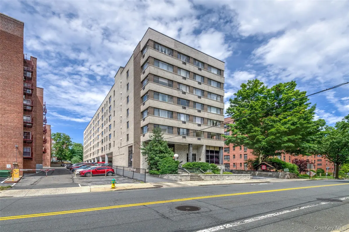 7 Lake ST #8-L, White Plains, NY 10603