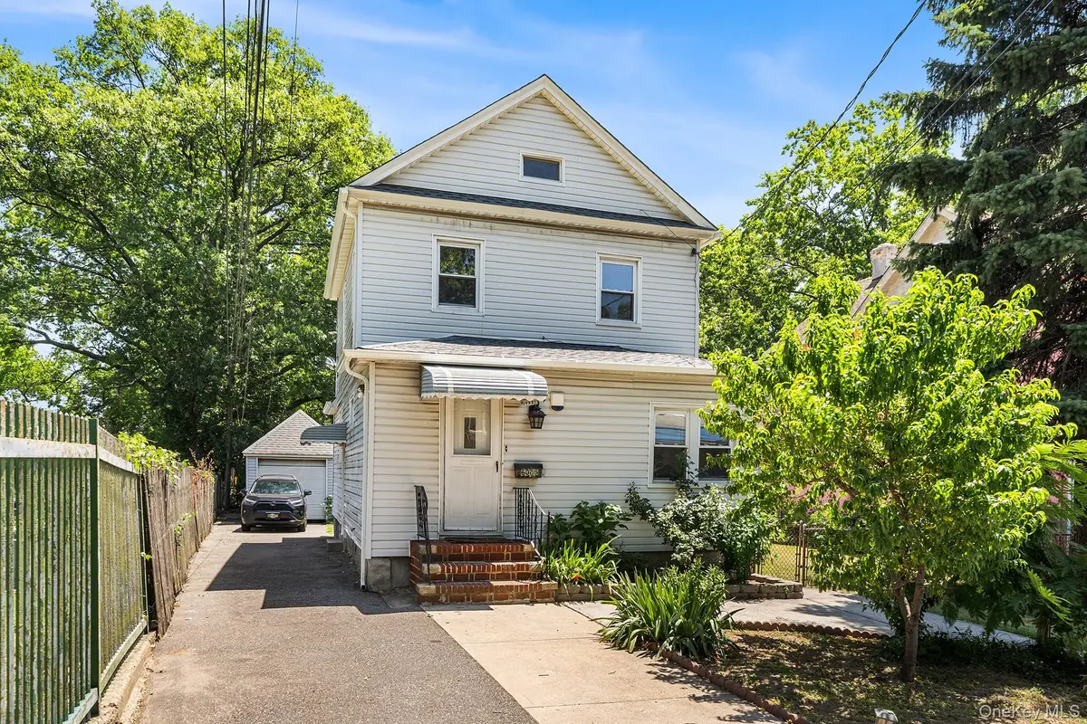6005 168th ST, Fresh Meadows, NY 11365