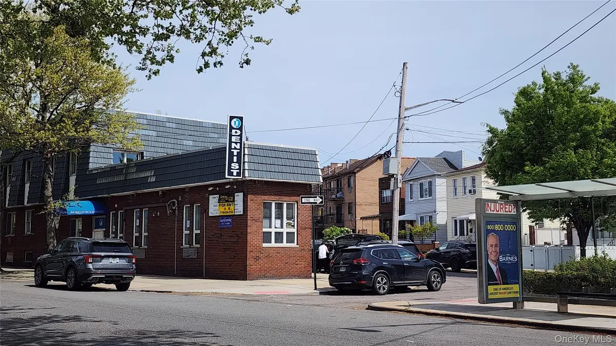 5968 Grand AVE, Maspeth, NY 11378