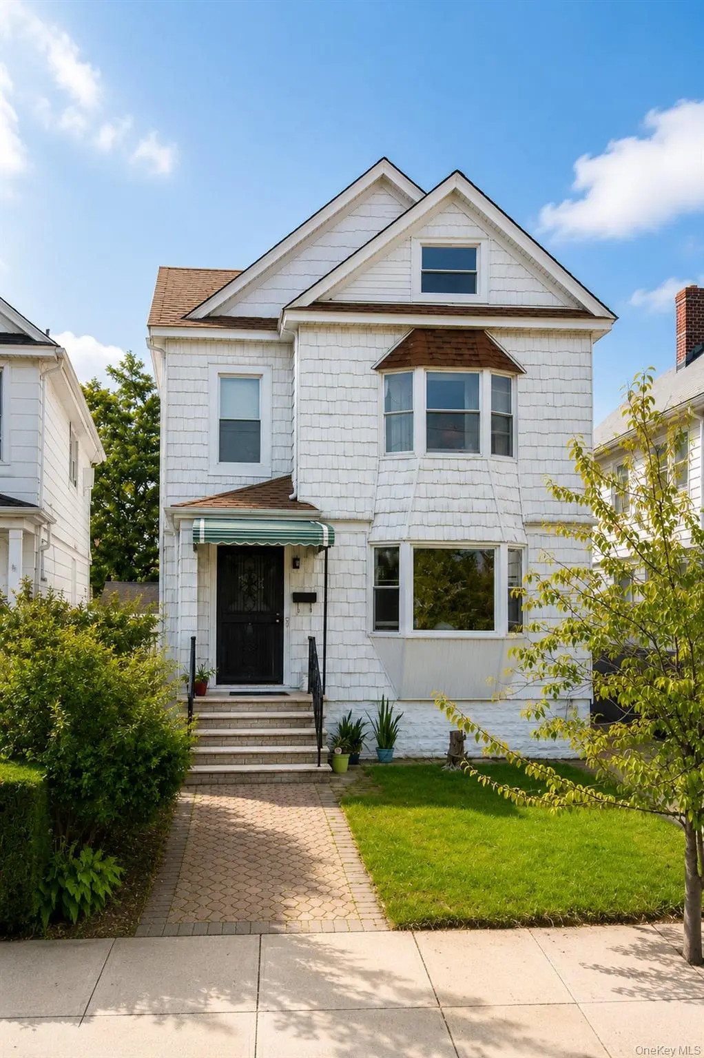 14708 33rd AVE, Flushing, NY 11354