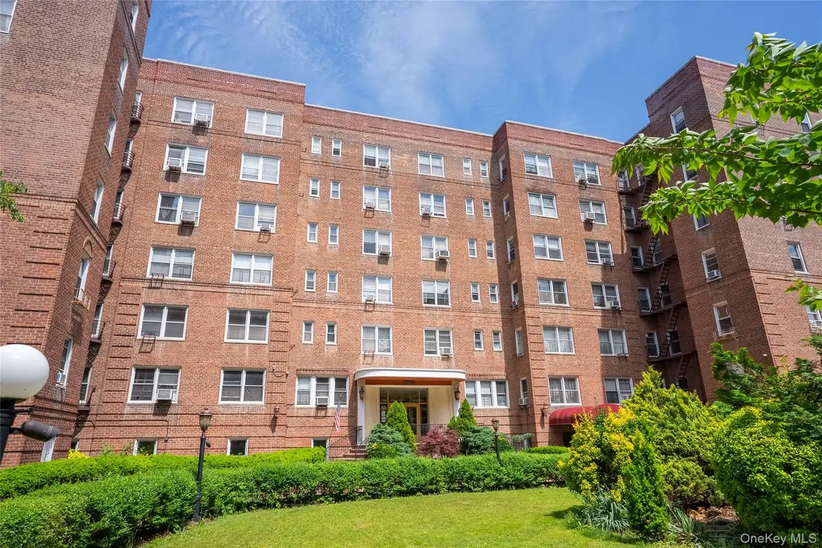 99-41 64th AVE #B9, Rego Park, NY 11374