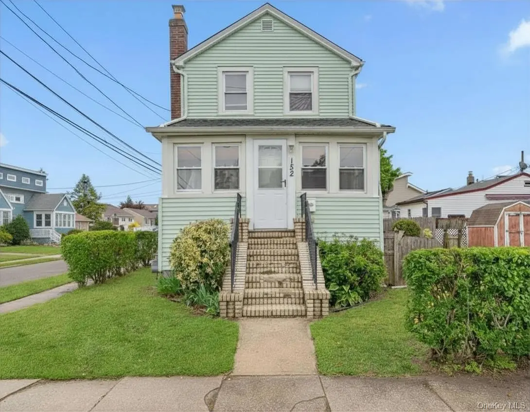 152 Lawson AVE, East Rockaway, NY 11518