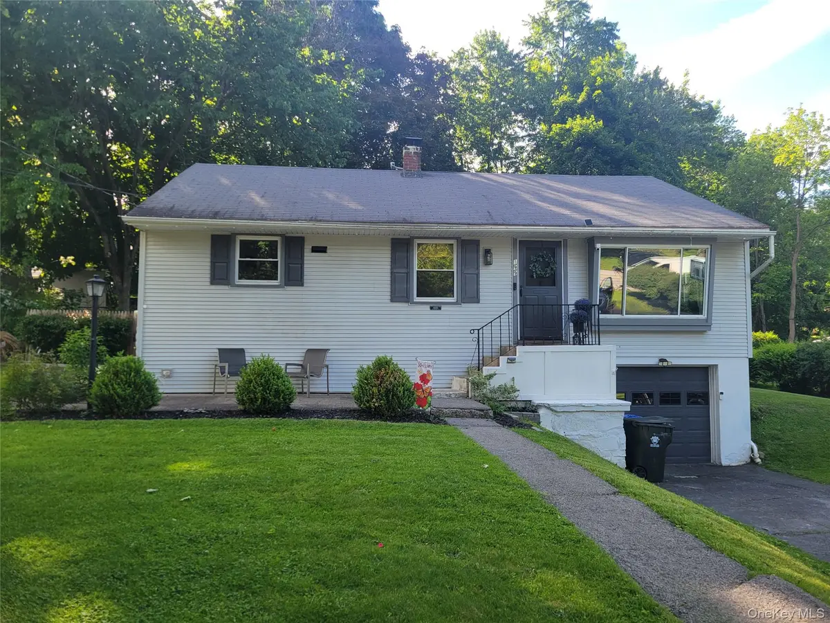 199 Lakeside RD, Newburgh, NY 12550