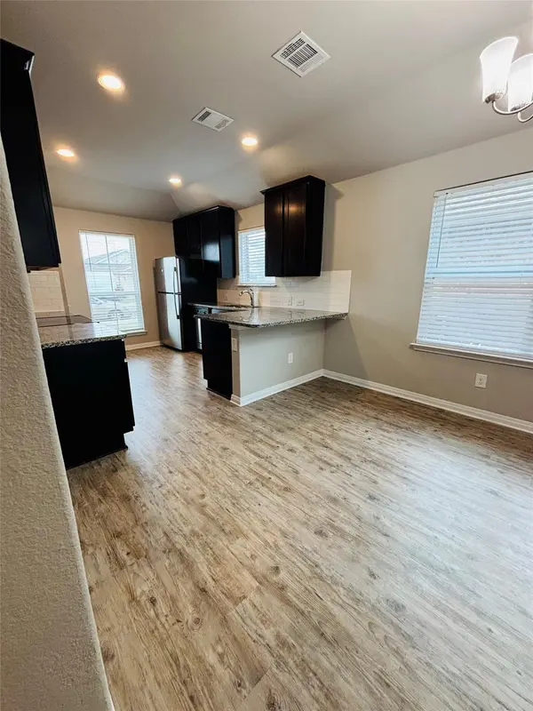 1311 Henry David DR, Pflugerville, TX 78660