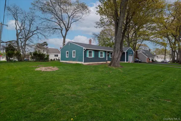171 W 16th ST, Deer Park, NY 11729