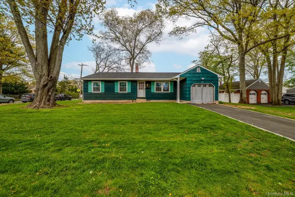 171 W 16th ST, Deer Park, NY 11729