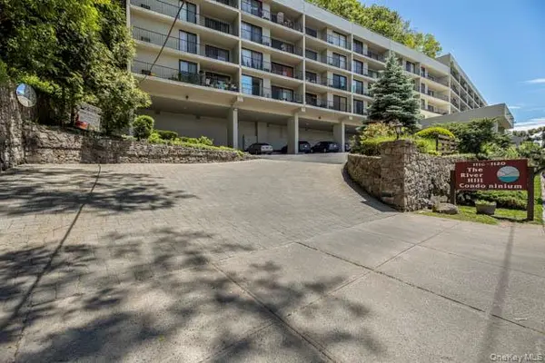 1120 Warburton AVE #1F, Yonkers, NY 10701