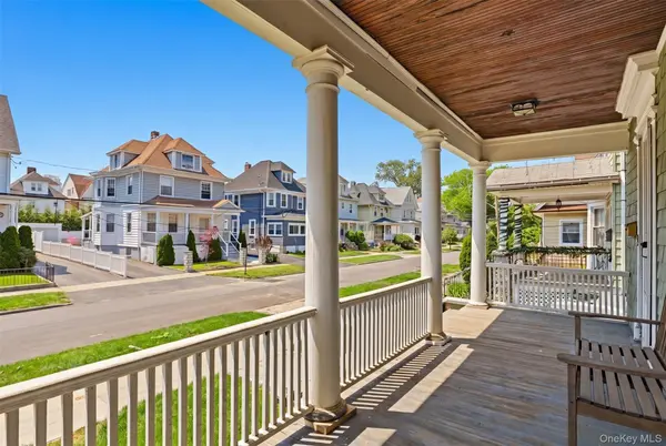 35 Jackson ST, New Rochelle, NY 10801