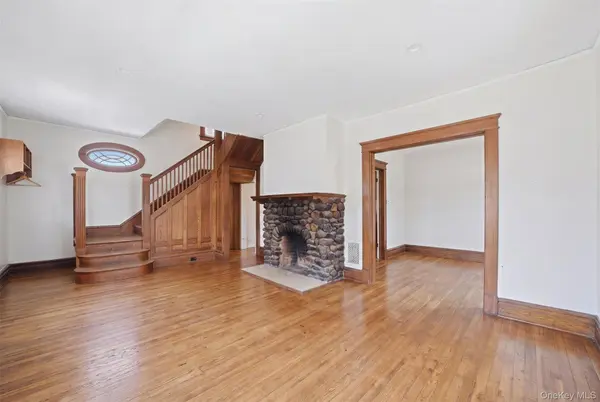 35 Jackson ST, New Rochelle, NY 10801