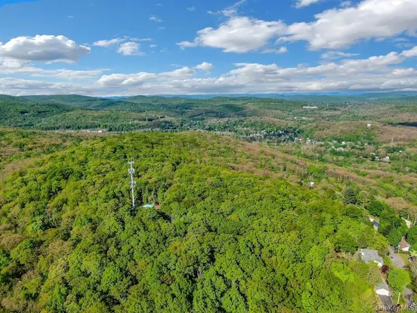 26 Council Crest RD, Sloatsburg, NY 10974