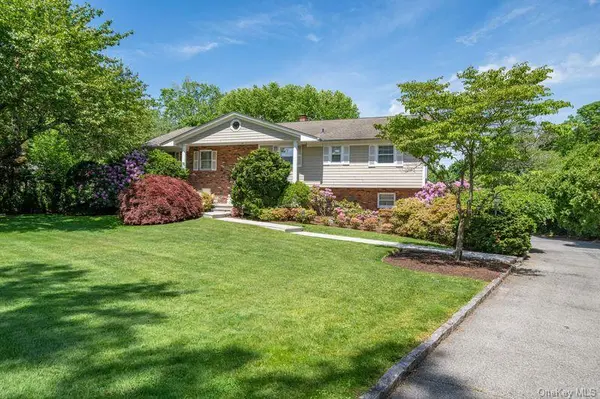 40 Hanson LN, New Rochelle, NY 10804