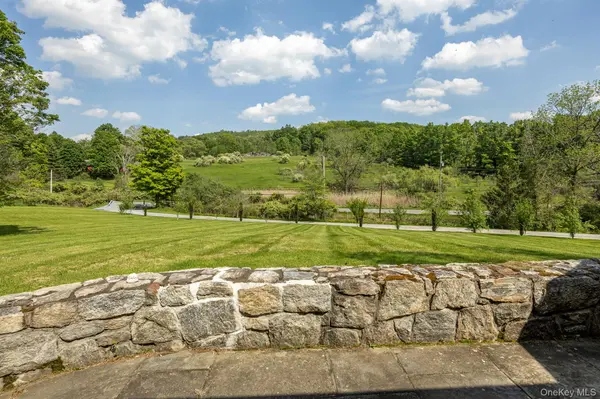 3881 ROUTE 44, Millbrook, NY 12545