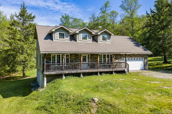 114 Turkey Hollow LN, Livingston Manor, NY 12758