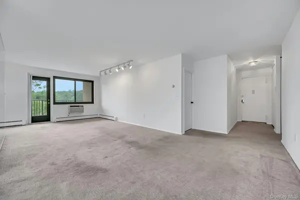 100 E Hartsdale AVE #5GE, Hartsdale, NY 10530