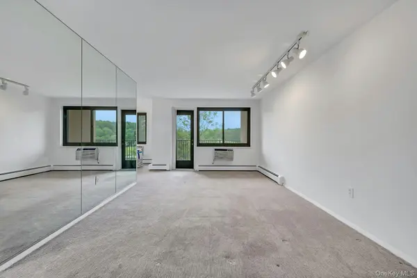 100 E Hartsdale AVE #5GE, Hartsdale, NY 10530