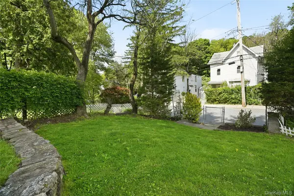 116 Carpenter AVE, Mount Kisco, NY 10549