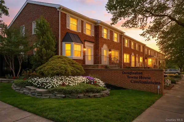 6369 Douglaston Pkwy #56, Douglaston, NY 11362