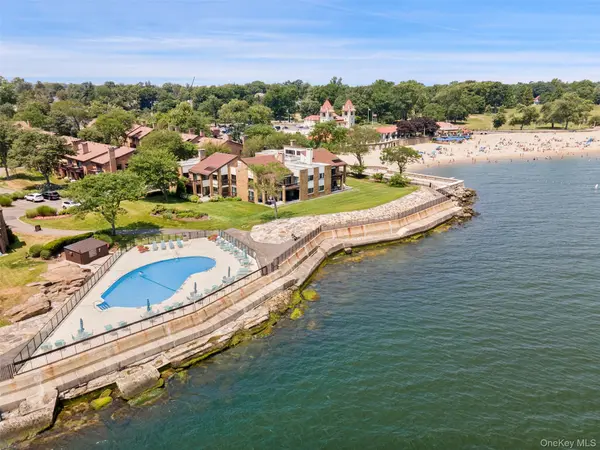 54 Waters Edge, Rye, NY 10580