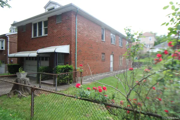 1039 Throggs Neck EXPY, Bronx, NY 10465