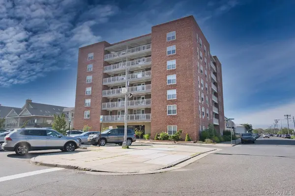 855 E Broadway #5B, Long Beach, NY 11561