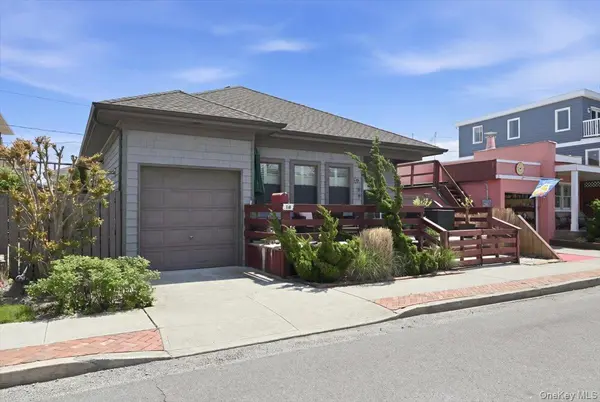 18 Clark ST, Long Beach, NY 11561