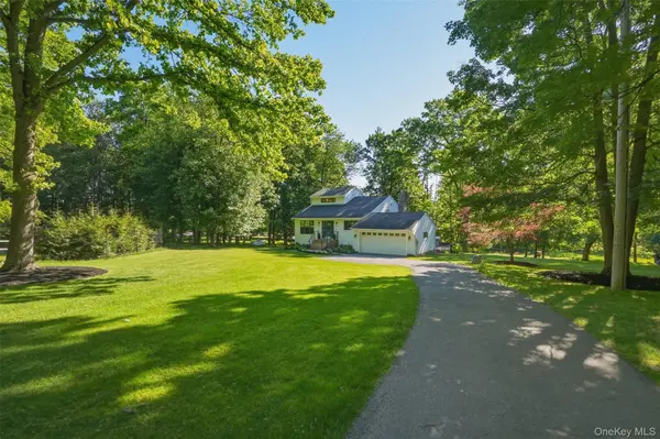 97 Walling RD, Warwick, NY 10990