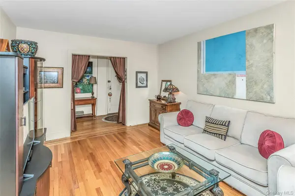 185 Atlantic AVE #A3, Lynbrook, NY 11563