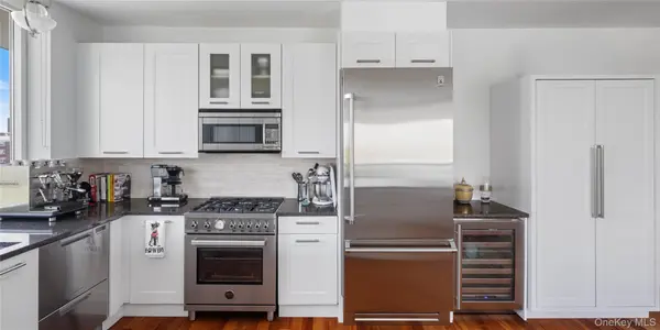 640 W 237th ST #9C, Bronx, NY 10463