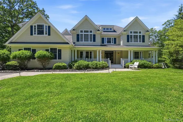 1330 Ridge RD, Laurel Hollow, NY 11791