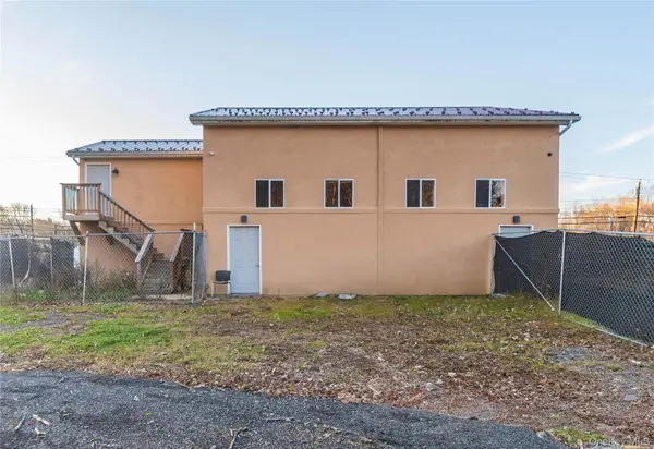 1924 Route 9w, Milton, NY 12547