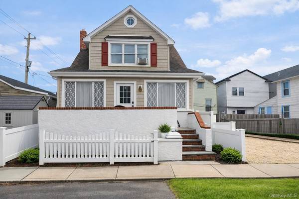 25 Alabama ST, Long Beach, NY 11561