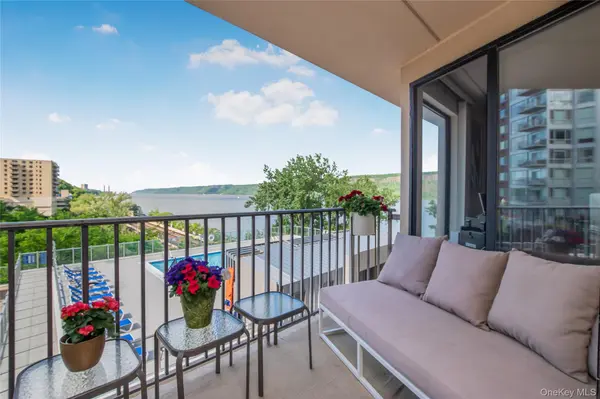 1155 Warburton AVE #3PR, Yonkers, NY 10701