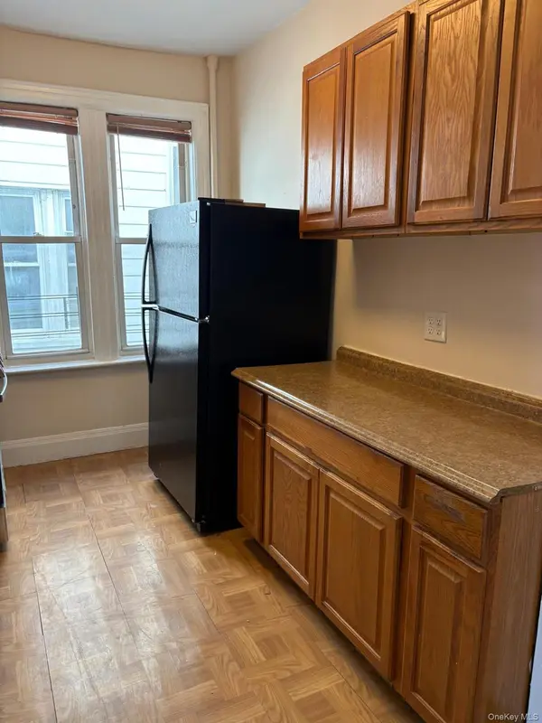 646 Commonwealth AVE, Bronx, NY 10473