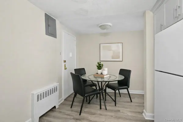 87 Yonkers AVE, Yonkers, NY 10701