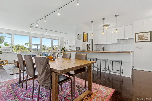 4555 Henry Hudson Pkwy #805, Bronx, NY 10471
