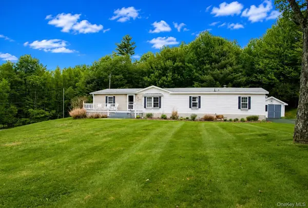 502 Myers RD, Neversink, NY 12765