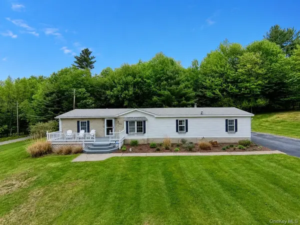 502 Myers RD, Neversink, NY 12765