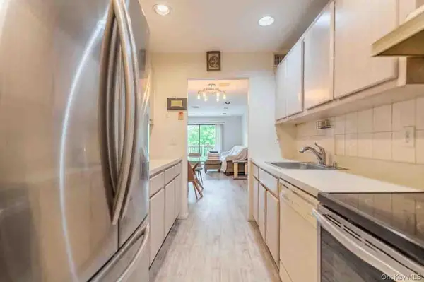 2355 Pershing BLVD #704, Baldwin, NY 11510