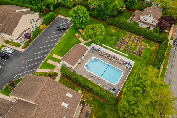 2355 Pershing BLVD #704, Baldwin, NY 11510