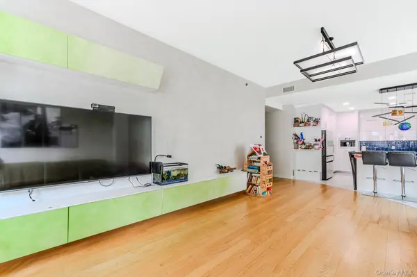 37 W End AVE #2B, Brooklyn, NY 11235