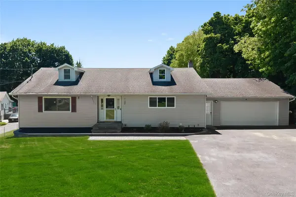 69 Silver Spring RD, New Windsor, NY 12553