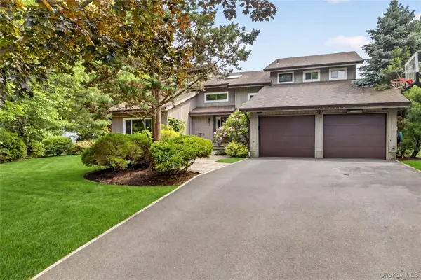 3 Leir CT, White Plains, NY 10605