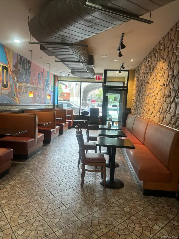 4311 Queens BLVD, Sunnyside, NY 11104