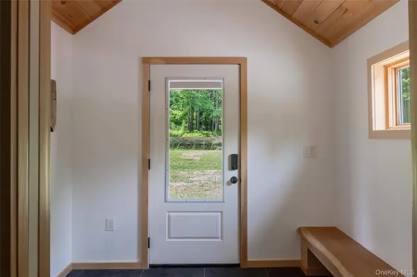 5973 State Route 97, Narrowsburg, NY 12764