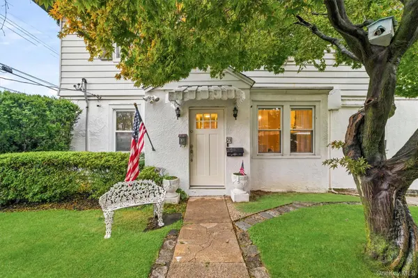 25 Fowler AVE, Yonkers, NY 10701