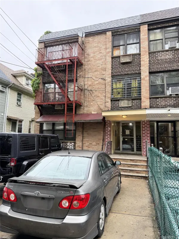 8909 170th ST, Jamaica, NY 11432