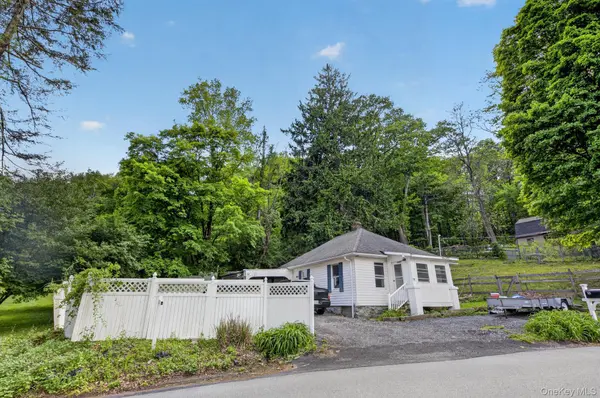 11 Richardsville RD, Carmel, NY 10512