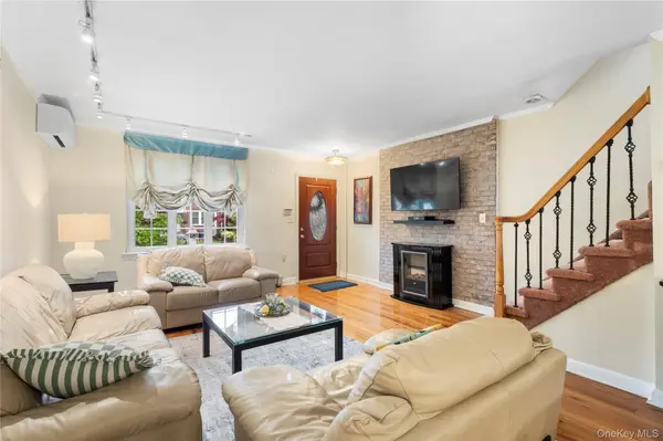 7-14 160th ST, Whitestone, NY 11357
